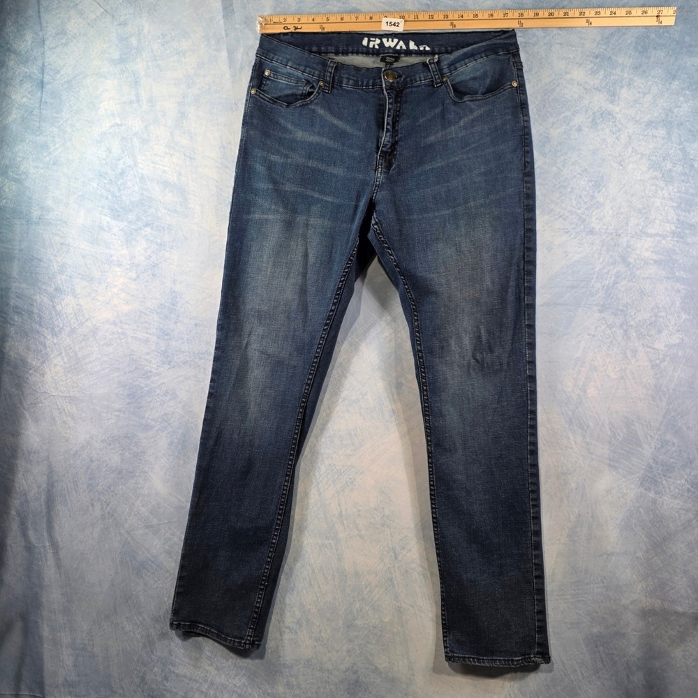 Airwalk Mens Straight Leg Denim Jeans Medium‎ Wash Blue Size 36x32